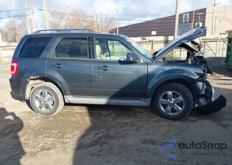 2009 Ford Escape Limited z USA, uszkodzony, nr VIN 1FMCU94G29KB26113